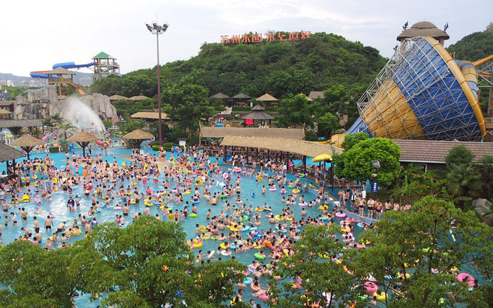 苏州乐园水上世界成为华东地区旅游热点