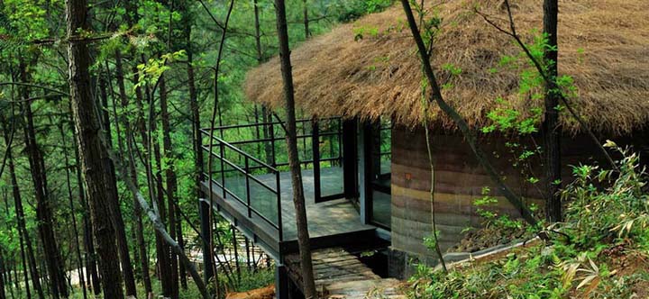 度假地产项目旅游规划设计院：裸心谷度假村夯土小屋实景