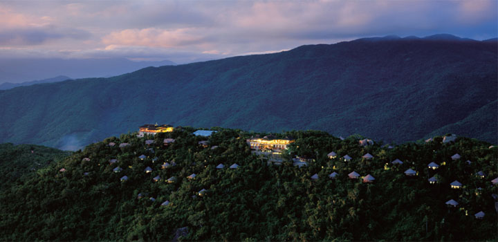 森林旅游策划咨询公司：三亚鸟巢度假村夜景