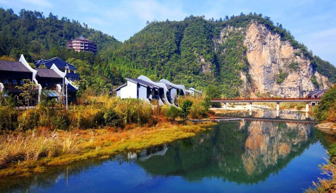 张家界和田居生态度假酒店水寨外景