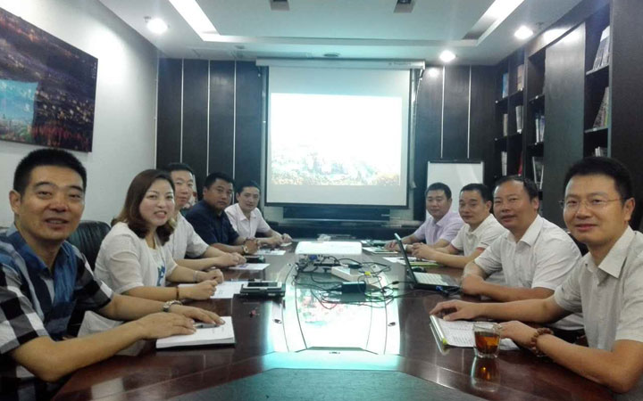 管理团队出发前在广州召开项目进驻准备会议